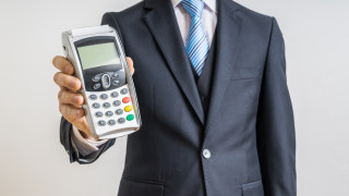 2/3 от българите биха платили данъците си с карта