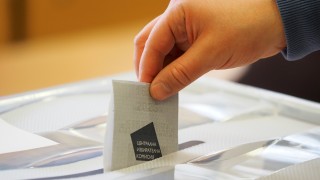 Частични избори за кмет се провеждат днес в няколко населени