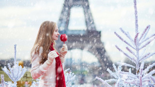 5 места, които да видим в Париж по Коледа