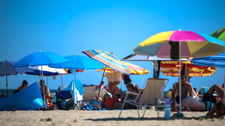 Шестгодишно момиченце с аутизъм изчезнало от Южния плаж в Обзор