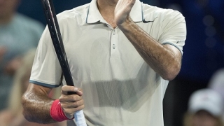 Федерер с лекота в трети кръг