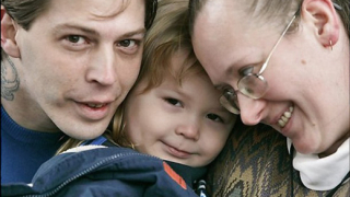 Дете на име Адолф Хитлер бе отнето от родителите му