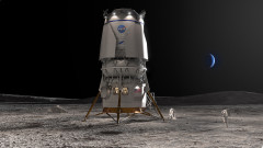 Илон Мъск и Джеф Безос вече гледат към... Луната