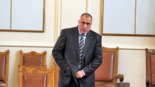 Дядото на Борисов срещу чичото на Божинов