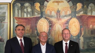 Доган и Карадайъ се срещнали с американския посланик