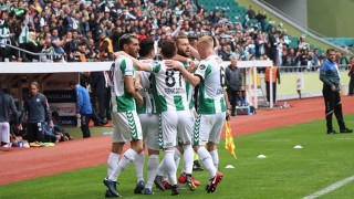 Бившият футболист на Левски Мехди Бурабия се отличи с фамозен