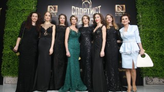 Капитанът на ансамбъла ни по художествена гимнастика Симона Дянкова все