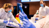  Норвегия обмисля да изключи AstraZeneca и Johnson & Johnson от схемата си за имунизация 