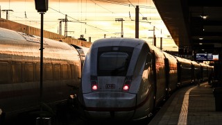 Германската полиция съобщи в понеделник че е задържала мъж заподозрян