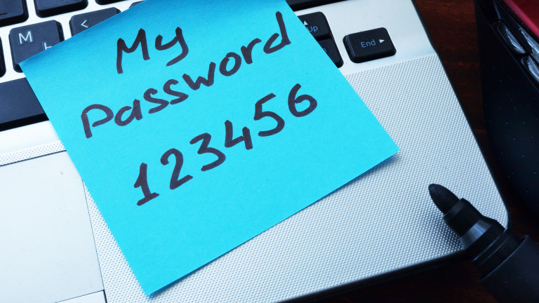 Парола (password), 123456, qwerty — паролите, които се появяват в