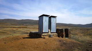 Китай строи 10 милиона тоалетни в селските райони