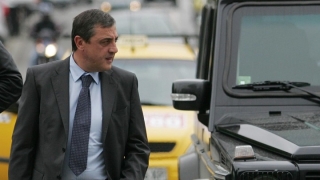 Гърнето избегна затвора за боя над дъщерята на Фатик