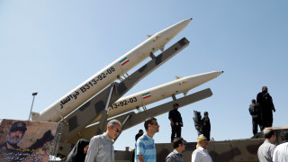 Иран разкри нова балистична ракета с 2000 км обсег