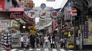  Разходите на домакинствата в Япония спадат с рекордните 16% през май