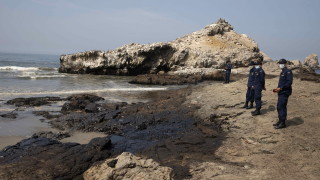 Правителството в Перу обмисля санкциониране на голяма местна рафинерия собственост