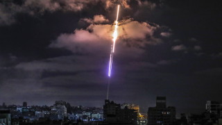 Палестинските радикали от ивицата Газа изстреляха три ракети срещу Израел