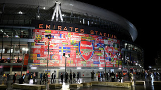 Арсенал 0 0 Севиля 2′ Още във втората минута