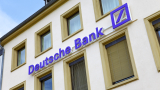 Deutsche Bank обмисля сливане с конкурентната Commerzbank