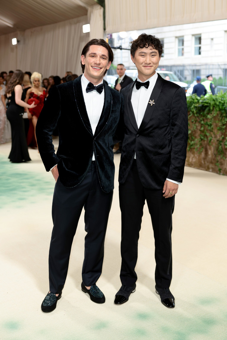 Александр Уан на MET Gala 2024 (вдясно)