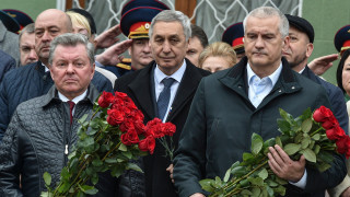 Назначеният от Москва лидер на Крим Сергей Аксьонов заяви във