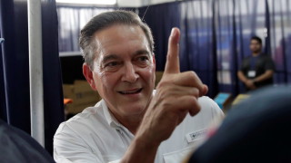 Лаурентино Кортисо печели президентските избори в Панама 