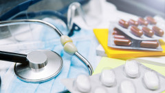 НЗОК: Само здравноосигурените лица имат право на безплатни лекарства за COVID