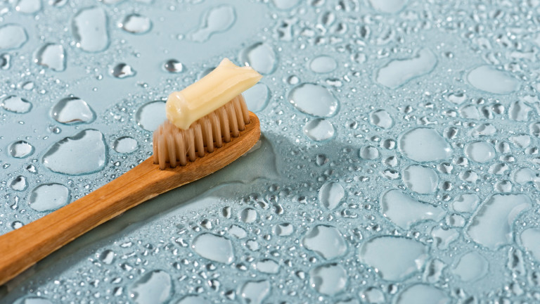3 неочаквани ползи от пастата за зъби