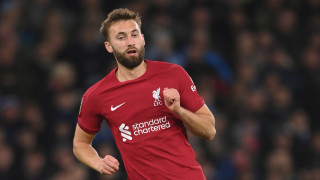 Защитникът на Ливърпул Нейт Филипс ще играе под наем в