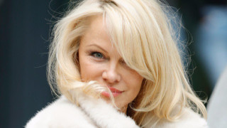 Не за първи път Памела Андерсън ще бъде асистентка на