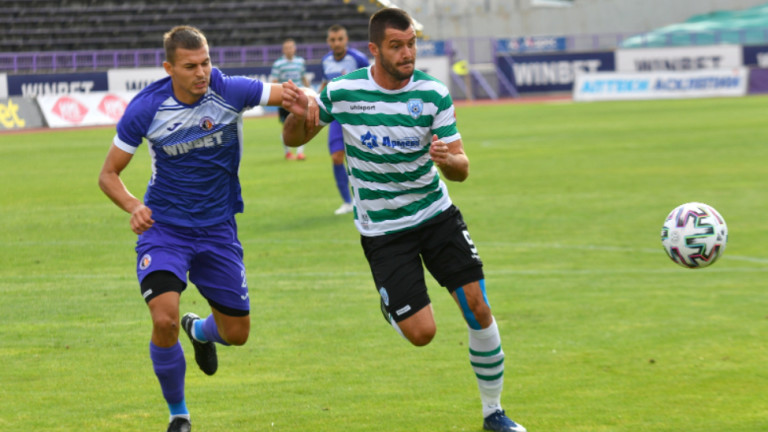 Черно море привлече нападателя Исмаил Иса, съобщиха от клуба.
Атакуващият футболист