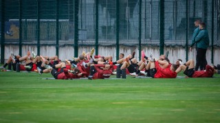 Дебютантът в националния отбор Димитър Митов заяви че е много