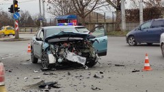 Четирима души пострадаха при катастрофа в Сливен