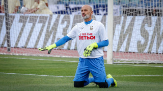 Треньорът на вратарите на Лудогорец Здравко Здравков ще влезе в