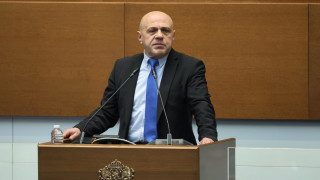 Шири се идеята че е свършена работа от предишните правителства