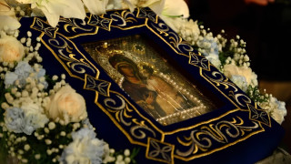 У нас пристига чудотворната Хавайска икона, ето къде да се докоснете до "голямата светиня"