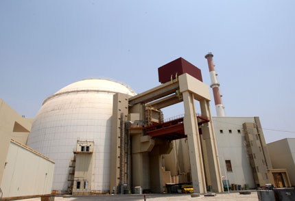 Русия планира да изгради до 8 ядрени реактора в Иран