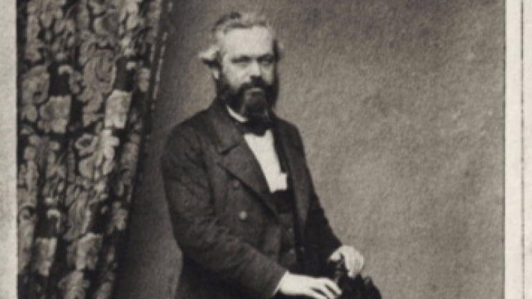 Родното място на Карл Маркс приема от Китай статуя на бащата на комунизма