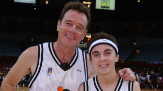 Малкълм, Хал и Лоис отново заедно - как изглеждат актьорите от сериала почти 20 години по-късно