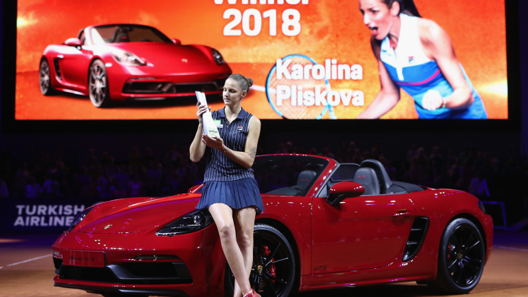 Каролина Плишкова спечели уникалния турнир на черени кортове в зала
