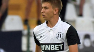 Футболистът на Локомотив Пловдив Тодор Павлов получи повиквателна за