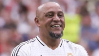 Легендарният бразилски защитник Роберто Карлош е претърпял спешна сърдечна операция