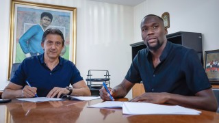 Новият нападател на Левски Мустафа Сангаре използва профила си в