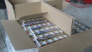 Митнически служители откриха недекларирани 168 180 къса 8 409 кутии