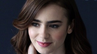 Лили Колинс се завърна към анорексията