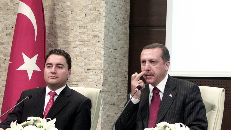 Президентът на Турция Реджеп Ердоган заяви, че НАТО трябва да