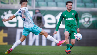 Халфът Педро Нареси може да се похвали с внушителна бройка