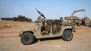 Израелските военни настъпват на юг в Газа