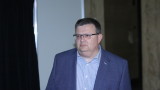  Цацаров остави на Народно събрание да реши наказванията за заливане с киселина 