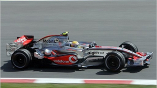 Хамилтън е недостижим на пистата "Пол Рикар"