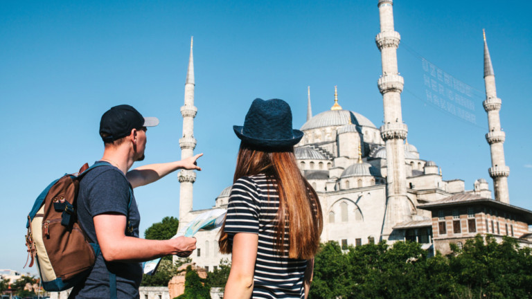 Туризмът в Турция си върна инерцията и отново расте неудържимо